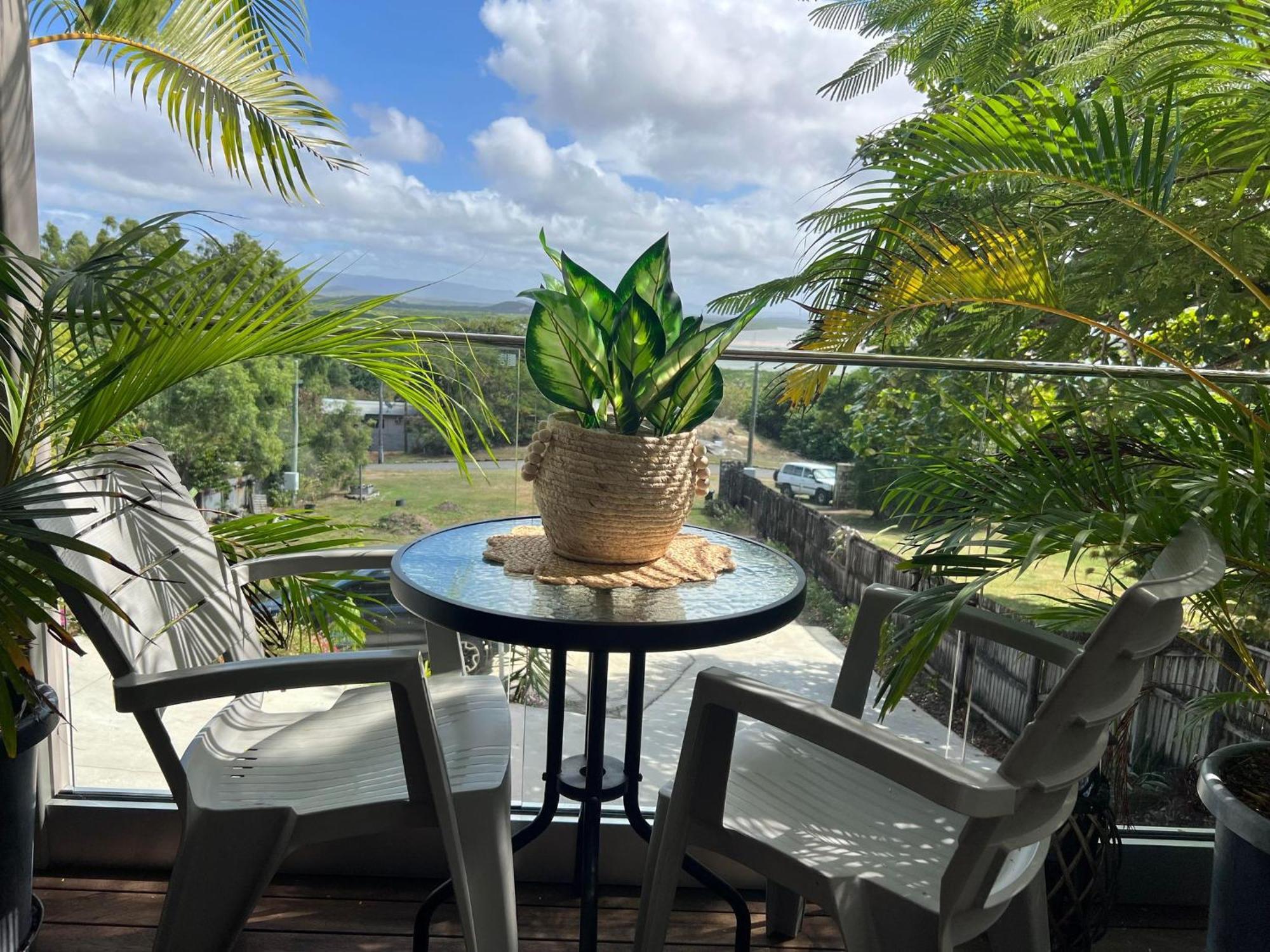 The Orchid Suite - Apartment In Cooktown Ngoại thất bức ảnh